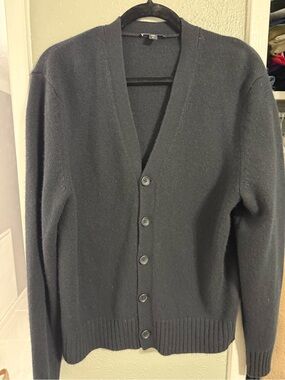 James Perse black V-Neck Button Cardigan/Style:MRBC2101